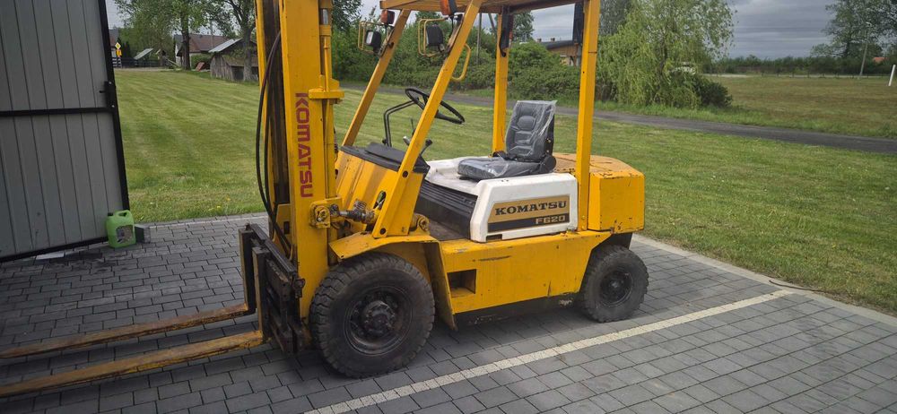 Wózek widłowy komatsu fg20
