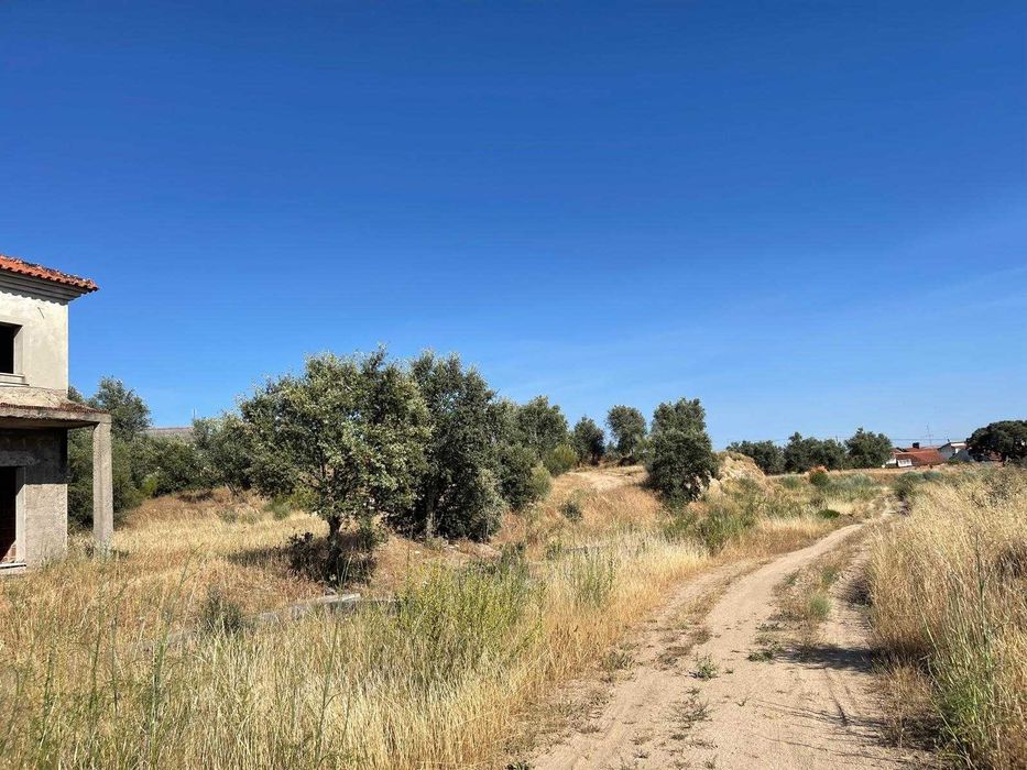 Terreno Urbano em Avis