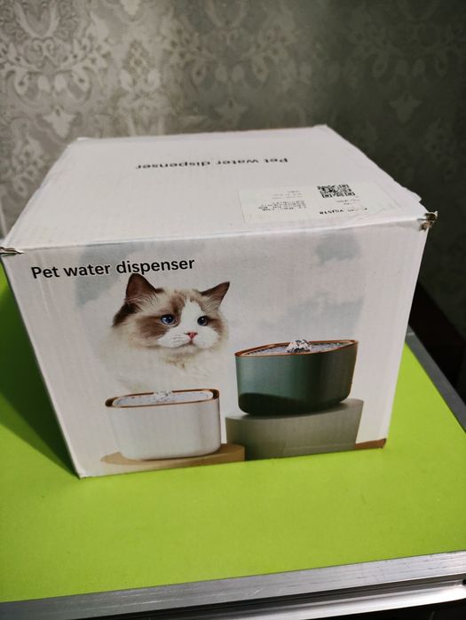 Автоматическая поилка фонтан для котов и собак 3 л