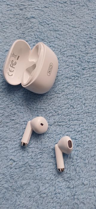 Навушники бе дротові