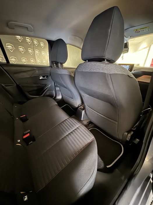 PEUGEOT 208  1.2  GASOLINA 2021