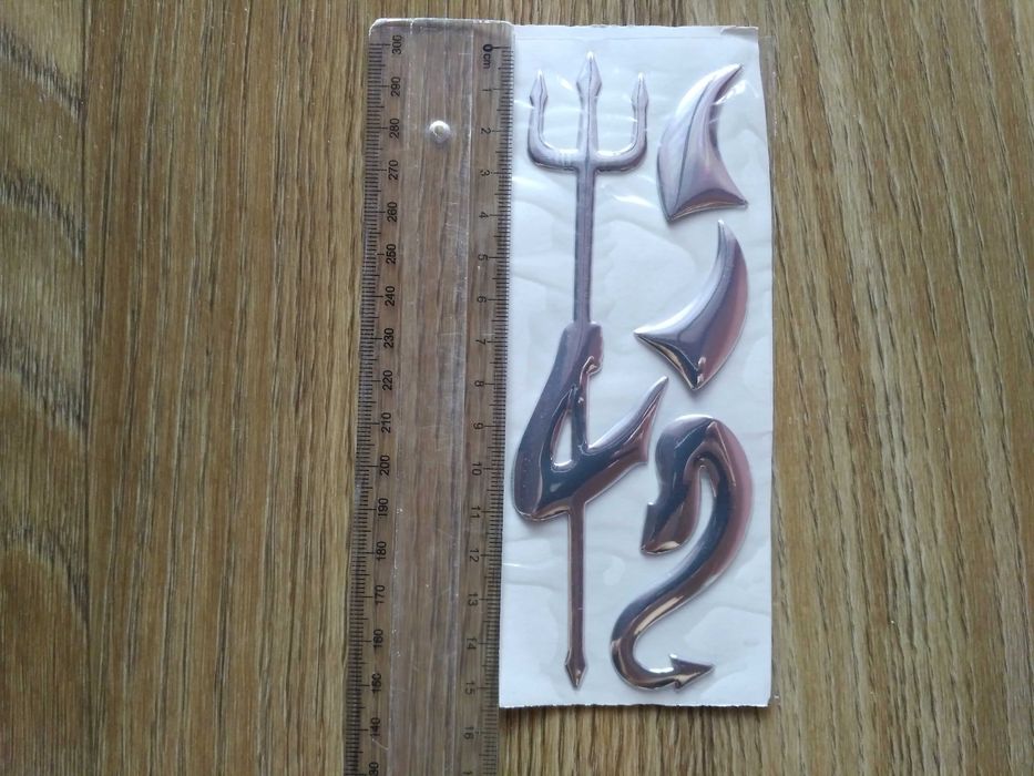 Наклейка Чёртик обьемная