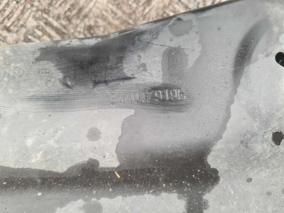 Renault Master III IV 2.3 22r wózek sanki przód kołyska Movano