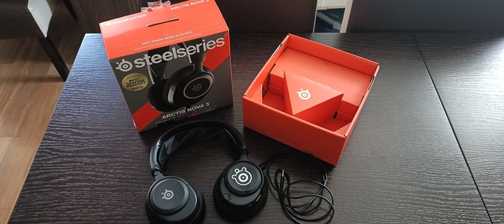 Słuchawki przewodowe Steelseries Arctis Nova 3