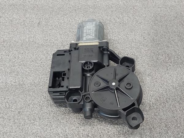 Motor vidro frente direito VOLKSWAGEN Polo (6R, 6C)