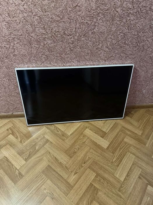 Телевізор SAMSUNG