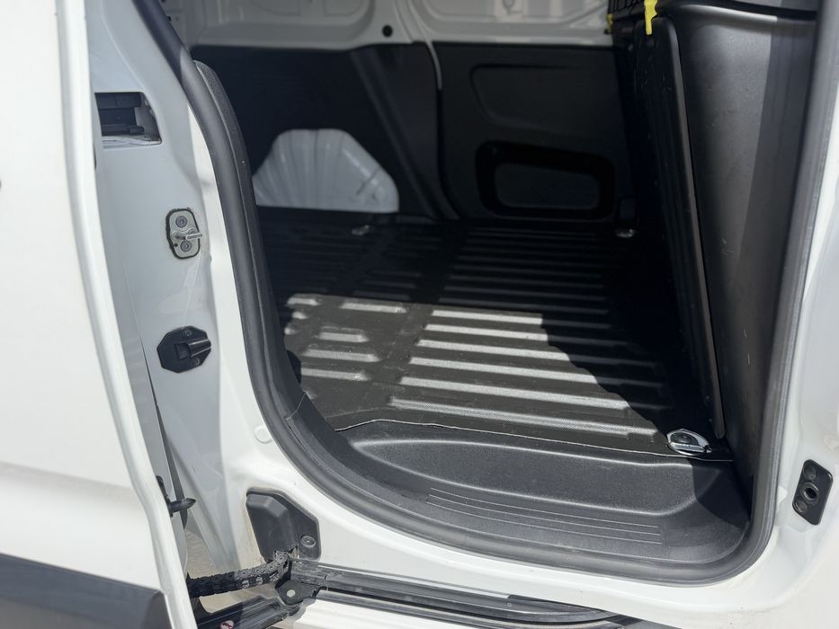 Opel Combo 1.5 CDTI  Nacional 2022 Já com Iva no PREÇO ! Ja é de 8 MM