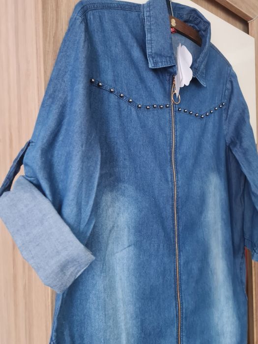 Sukienka w kolorze jeans