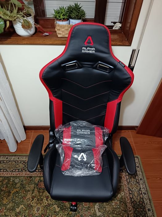 Cadeira gaming Alpha Gamer Zeta - Como Nova
