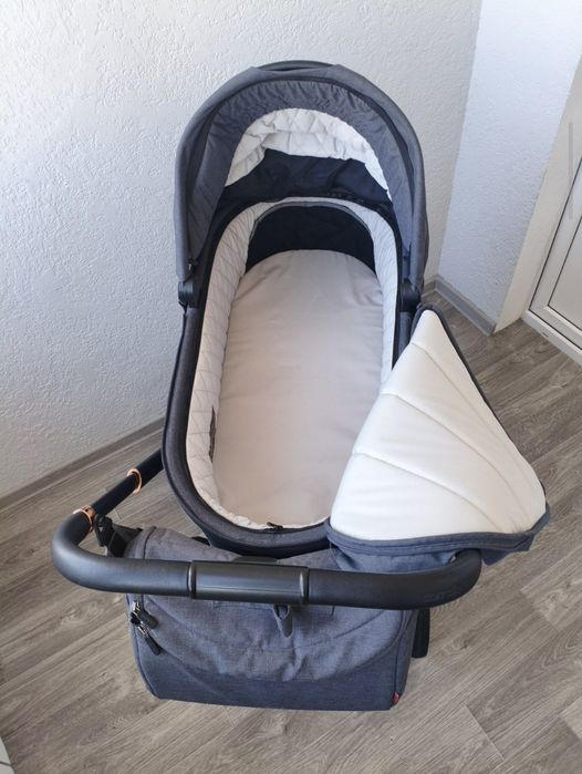 Детская коляска Carrello