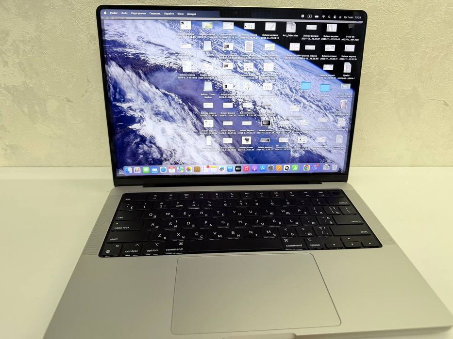 MacBook Pro 14 512gb M1 як новий