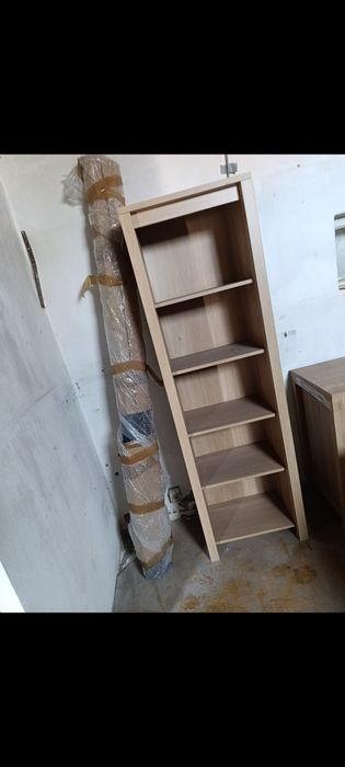 Komoda meble stół