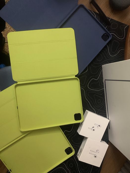 Нові чохли книжка для iPad pro 11 ,2021