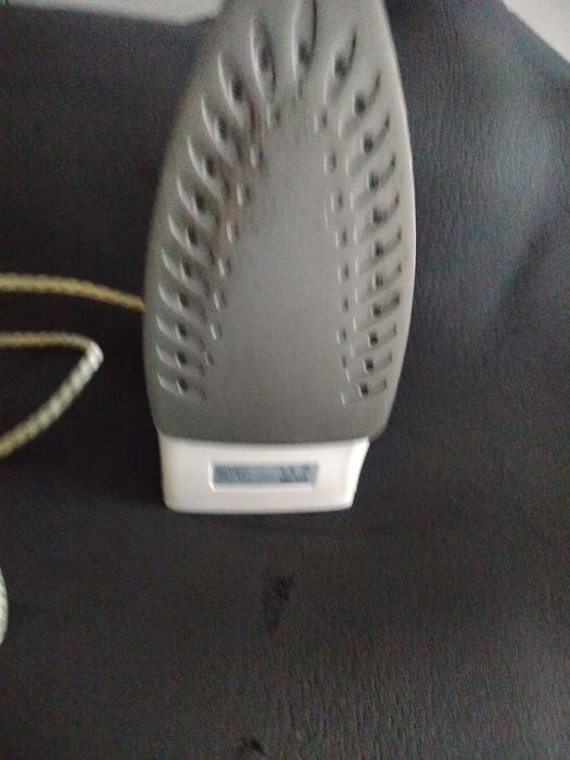 22 zł żelazko elektryczne