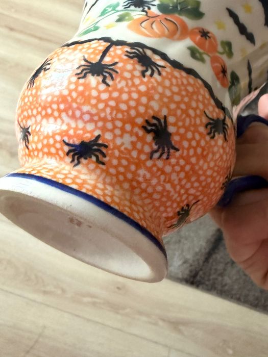 Kubek Tulipan na stopce Ceramika Bolesławiec Halloween Dynie Unikat