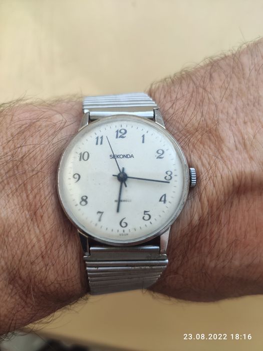 Годинник SEKONDA
