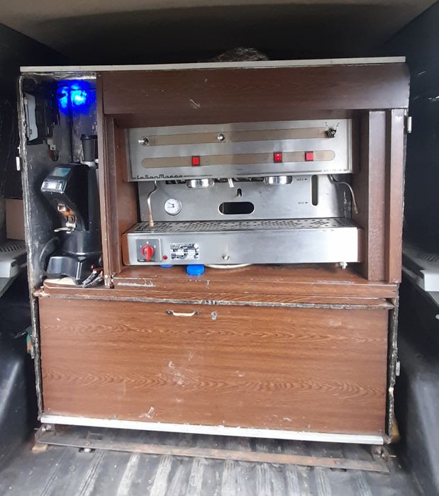 Кав'ярня, автономний кавошкаф