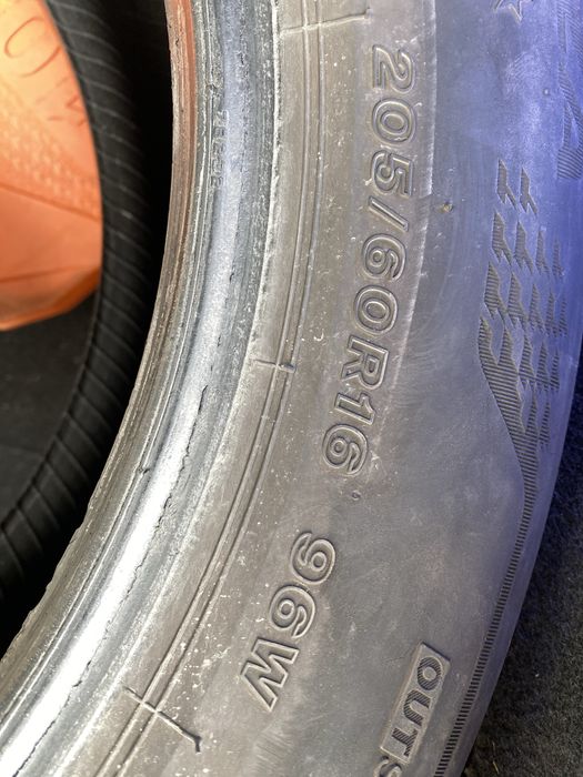 Шина Bridgestone Turanza T005 205/60 R16