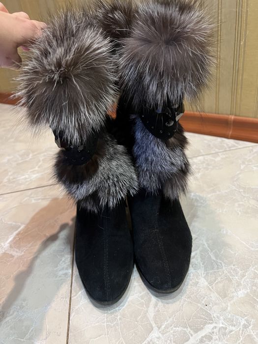 Замшевые зимние сапоги