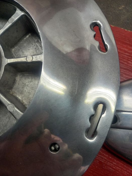 Polerowanie aluminium elementy motocyklowe