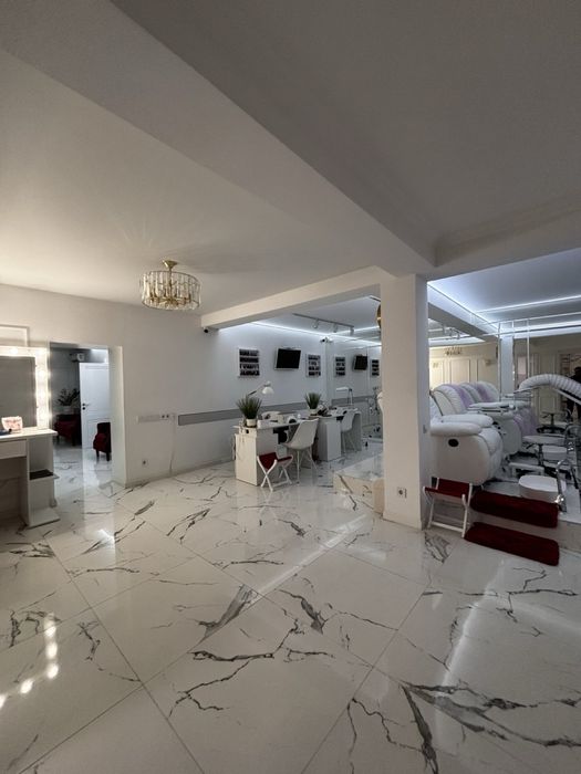 ОРЕНДА робочого місця у салоні краси! ЖК  Волошковий, Софія поруч