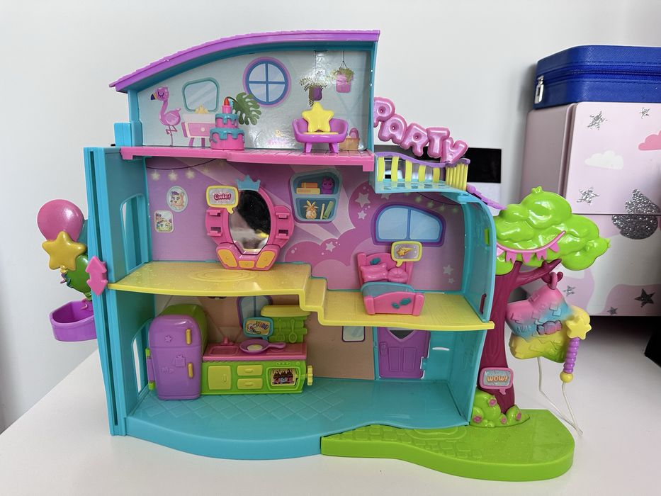 Magic Box Mojipops Moji house party