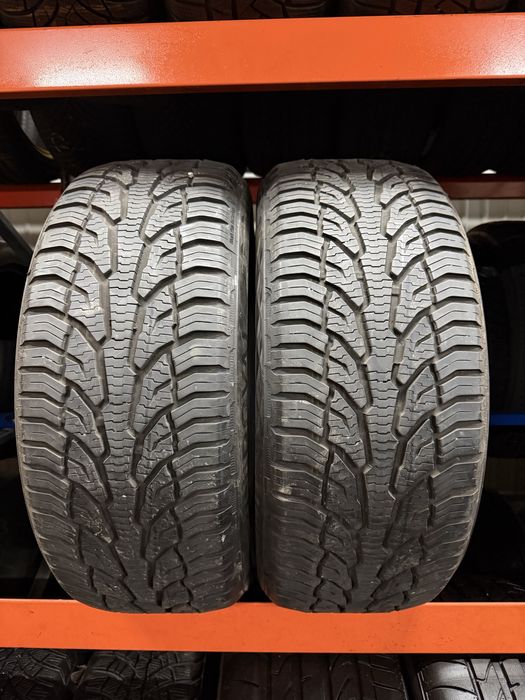 Шини Резина Зима 225/55 R17 101V Uniroyal All Season Expert 2