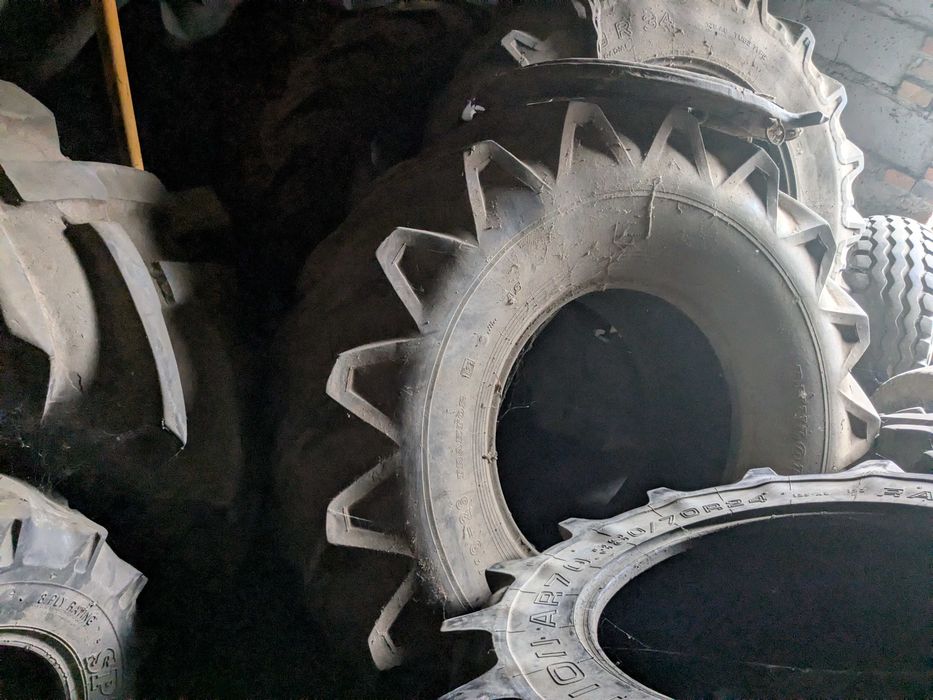 Opony Bizon Dunlop 23.1/18-26