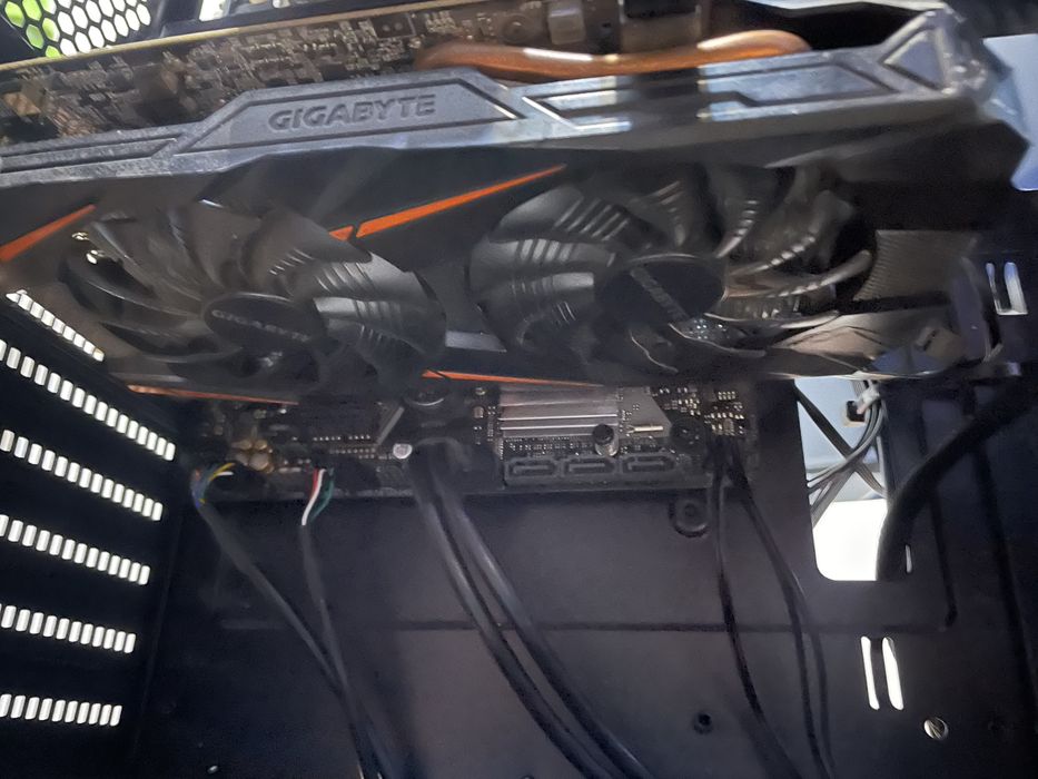 Komputer stacjonarny/do grania