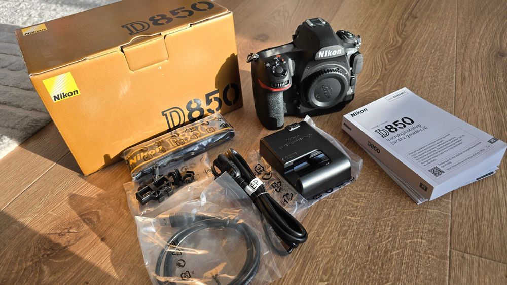 Nikon D850 jak nowy, przebieg tylko 1355 klatek, gwarancja