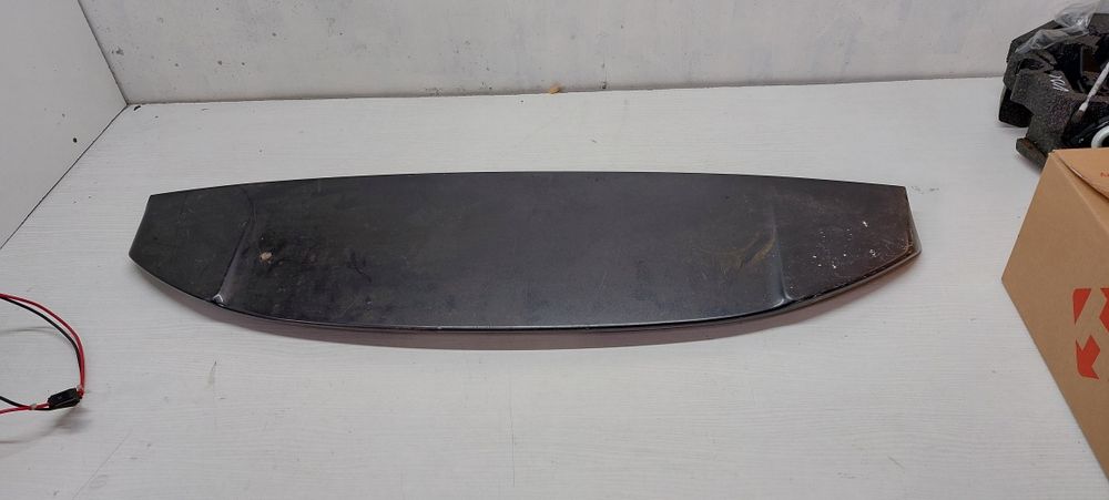 Спойлер крышки багажника Toyota Highlander 08-13г.в