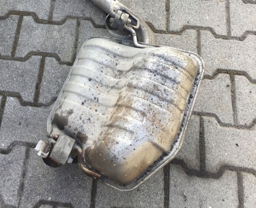 dodge challenger 3.6 глушник глушитель банка вихлоп