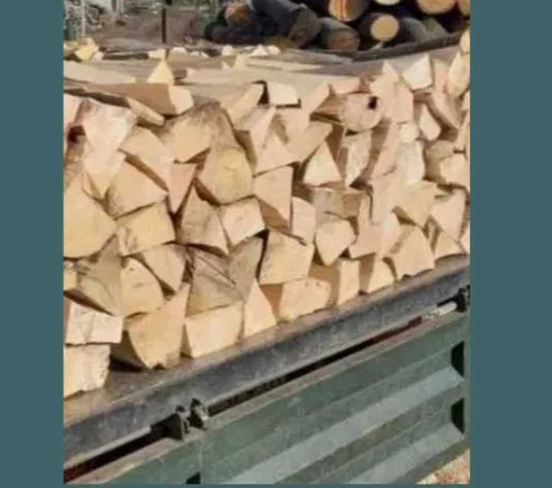 Ukladane Drewno kominkowe bukowe pociete polupane ukladane