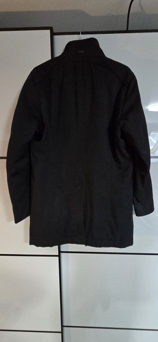 Elegancki płaszcz męski JOOP! – styl vintage