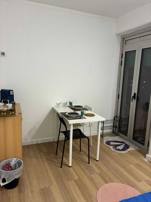 Arrendar Quarto Alvalade c/Casa de Banho
