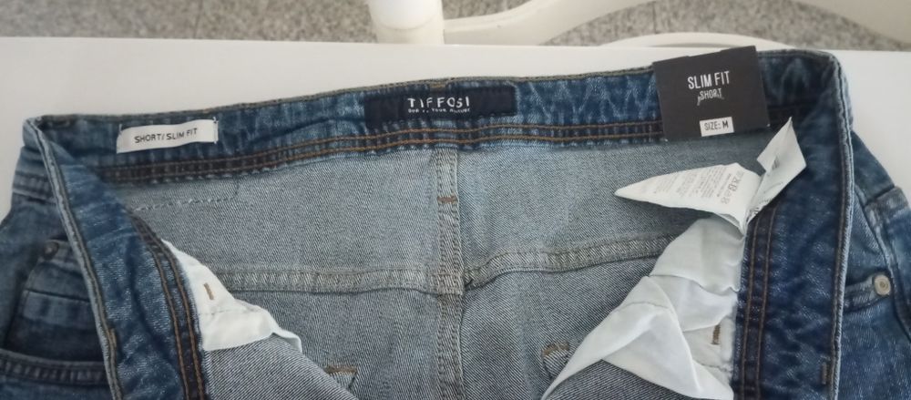 Calções Tiffosi ganga M novos