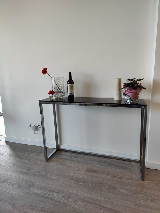 Aparador/mesa de entrada