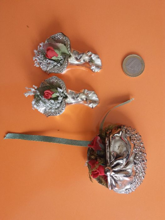 Silver-Plated Pieces422806150038824963