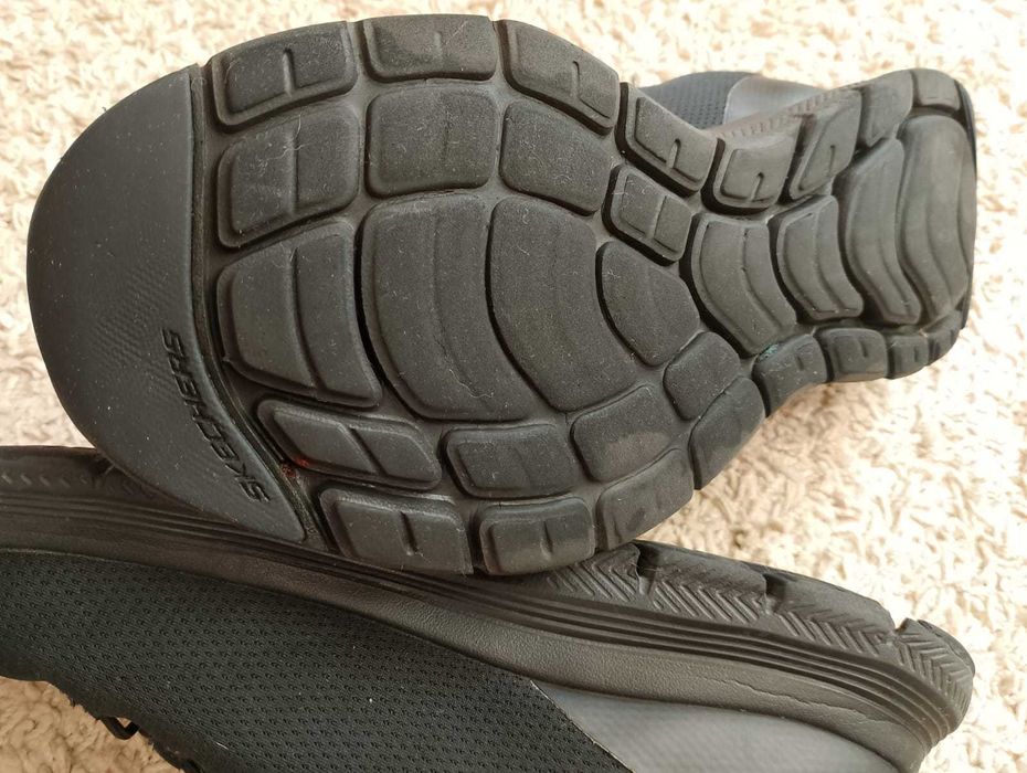 Чоловічі Кросівки 42