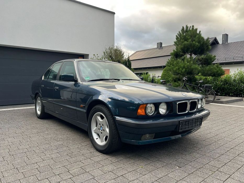 BMW Seria 5 BMW E34 520 110tys km ! SorrentBlau! Niemcy jeden właściciel