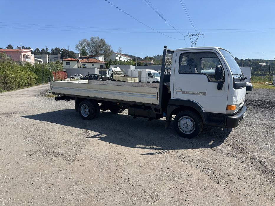 Nissan cabstar 3.0 turbo caixa aberta