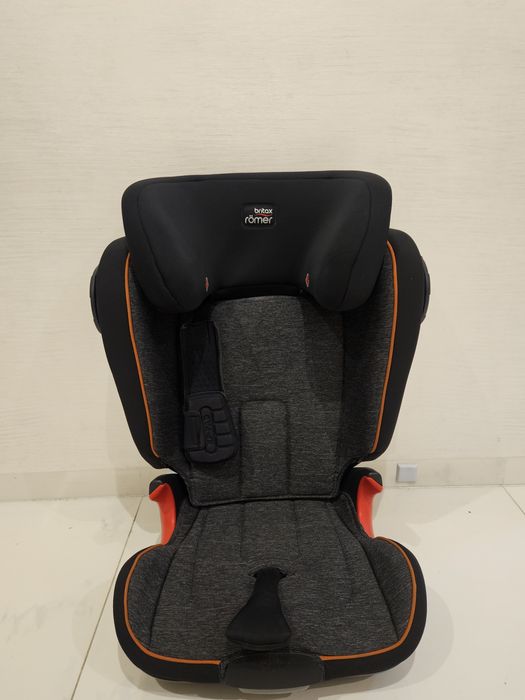 Fotelik Britax Römer Kidfix II XP sict 15-36kg limitowany