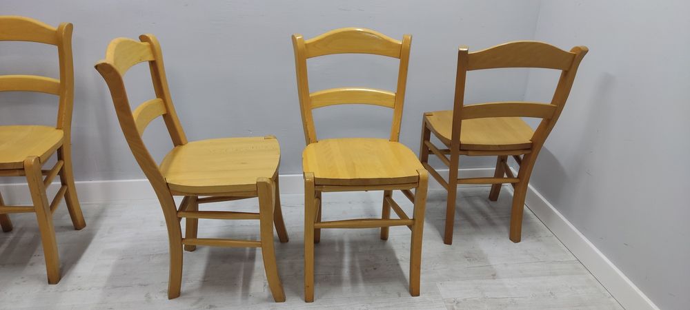 Dębowe krzesła 24 sztuki