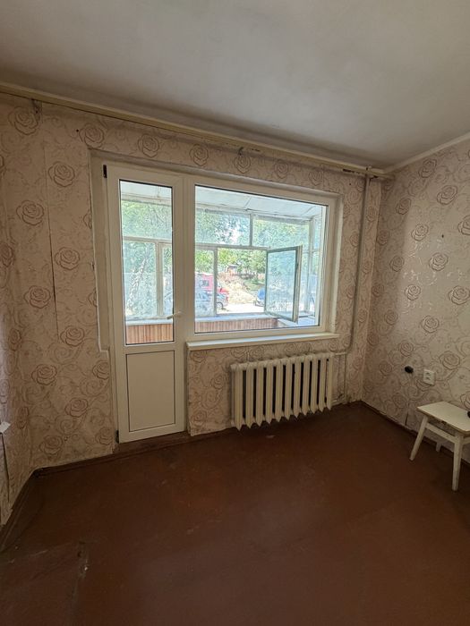 2-кімнатна квартира в центрі Чернігова, продаж