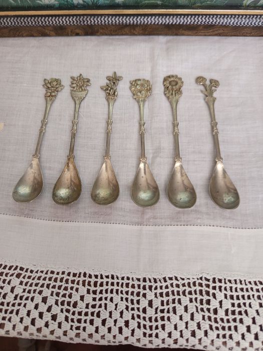 Вінтажні кавові ложечки