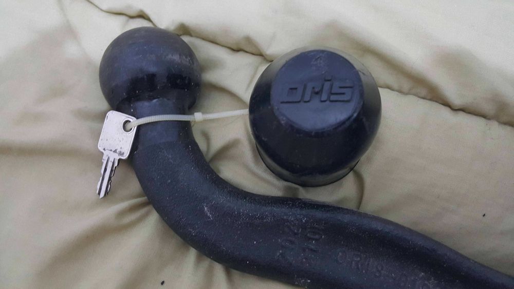 Gancho de reboque para MERCEDES séries 140/202/210/210T