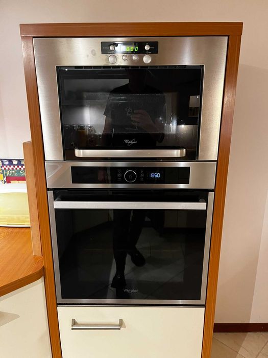 Zestaw używanych mebli kuchennych w układzie "U", opcja sprzęt AGD