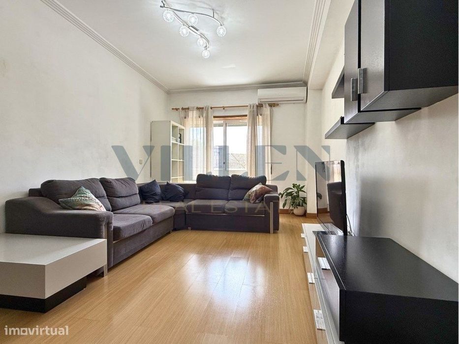 Apartamento T4 No Centro Da Trofa - Exclusivo!
