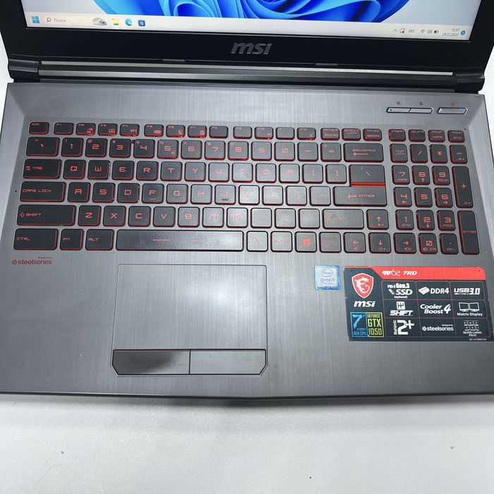 MSI GV62 15,6FHDips i7-7700HQ 16gb 500ssd GeForce GTX 1050 4gb GDDR5