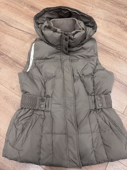 Жилетка теплая серая